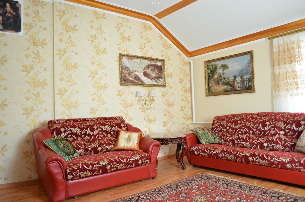 Cottages On Gdantsevskaya Street Kryvy Rih Chambre photo