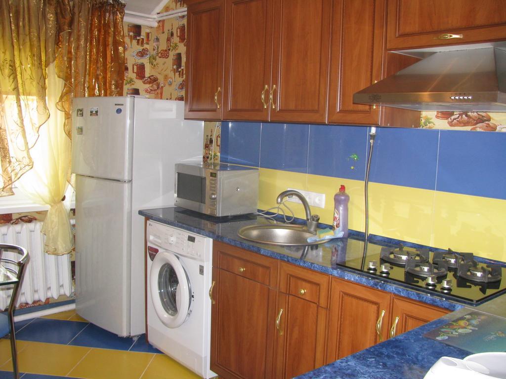 Cottages On Gdantsevskaya Street Kryvy Rih Extérieur photo